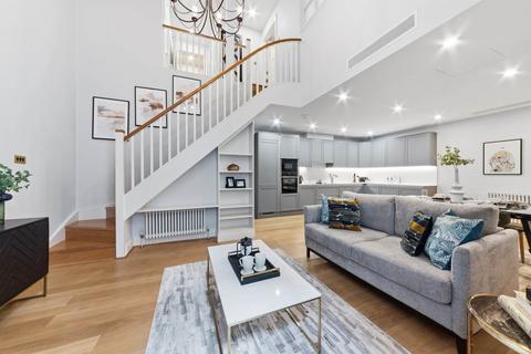 undefined, Woods Mews, Mayfair, W1