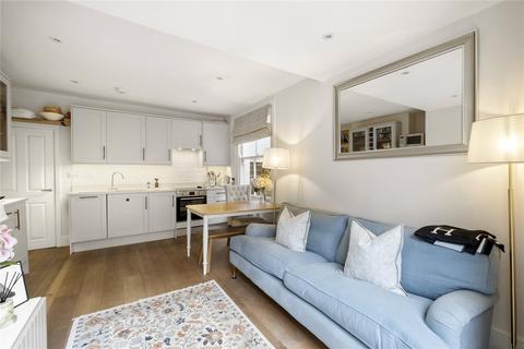 undefined, Daphne Street, London, SW18