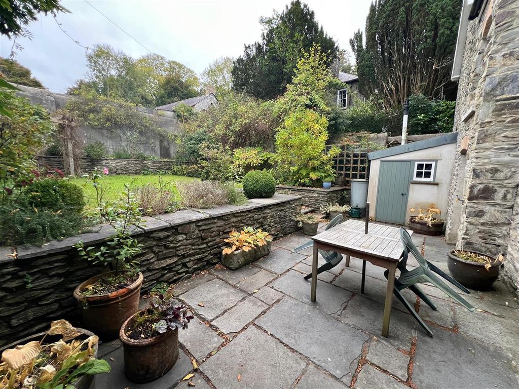 Rear Patio / Garden