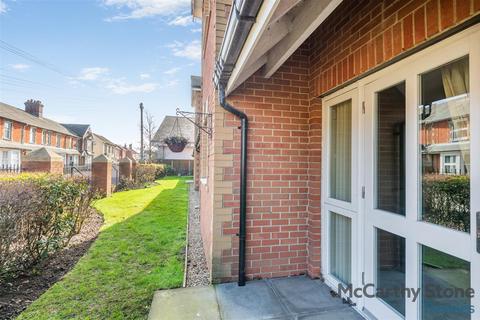 1 bedroom apartment for sale, Edwards Court, Queens Road, Attleborough