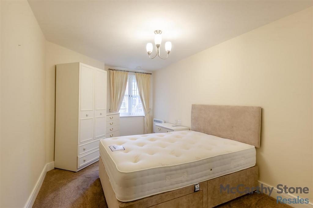 8678640-interior09.jpg