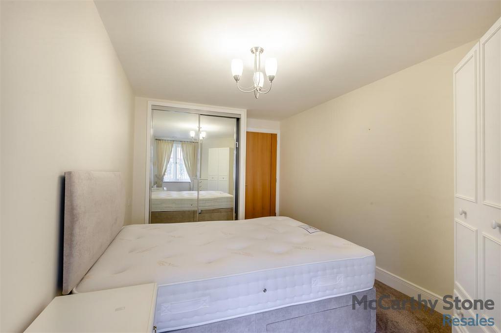 8678640-interior11.jpg