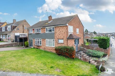 Biddenden Way, Istead Rise, Gravesend