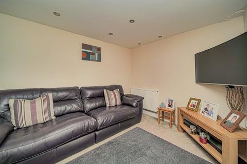 4 bedroom end of terrace house for sale, Lowbourne, Melksham SN12