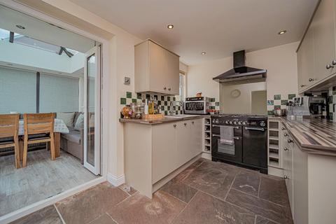 4 bedroom end of terrace house for sale, Lowbourne, Melksham SN12