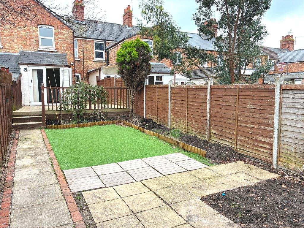 Garden (2).JPG