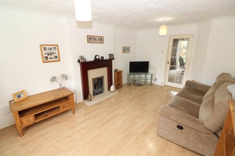 undefined, Willow Herb Close, Rushden NN10