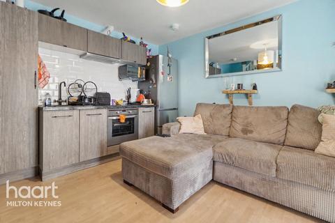 1 bedroom apartment for sale, Warwick Avenue, Broughton