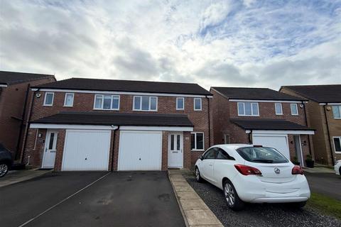 3 bedroom house for sale, Whitethroat Close, Houghton Le Spring DH5