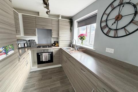 3 bedroom house for sale, Whitethroat Close, Houghton Le Spring DH5
