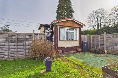 undefined, Oaktree Avenue, Thatcham, RG19