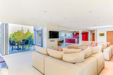 undefined, Banks Road, Sandbanks