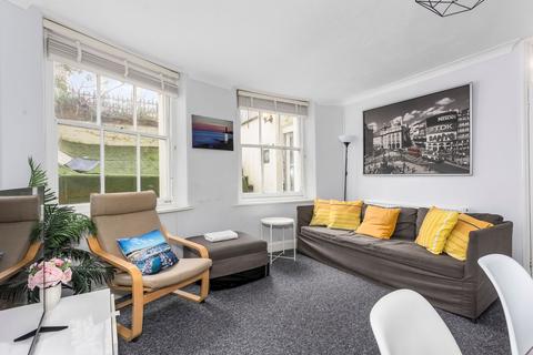 2 bedroom flat to rent, Brunswick Road, Hove, BN3