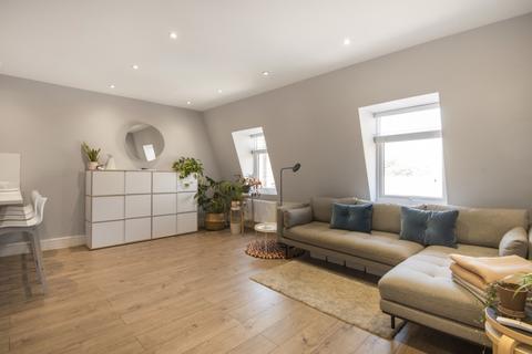 1 bedroom flat to rent, York Road, Battersea, London, SW11