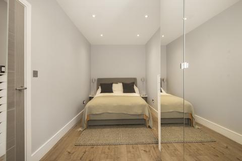1 bedroom flat to rent, York Road, Battersea, London, SW11