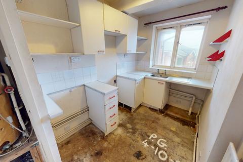 undefined, Regency Court, Bradford, West Yorkshire, BD8 9EY