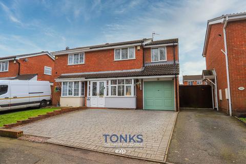 3 bedroom semi-detached house for sale, North View Drive, Brierley Hill DY5
