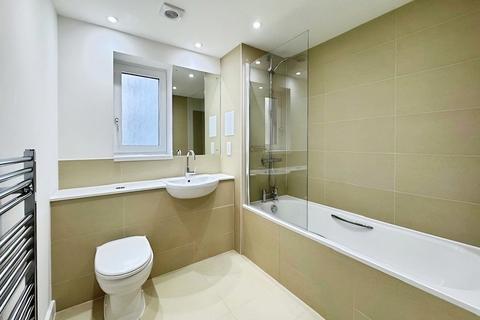 1 bedroom flat to rent, Wharncliffe Mews, London, SW4