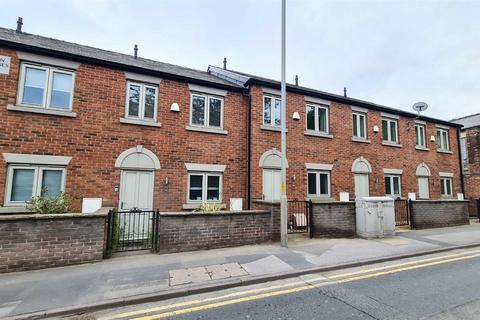 2 bedroom house to rent, Albion Cottages, London Road, Macclesfield