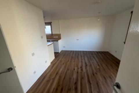 Studio to rent, Ochil Court, Irvine, North Ayrshire, KA11