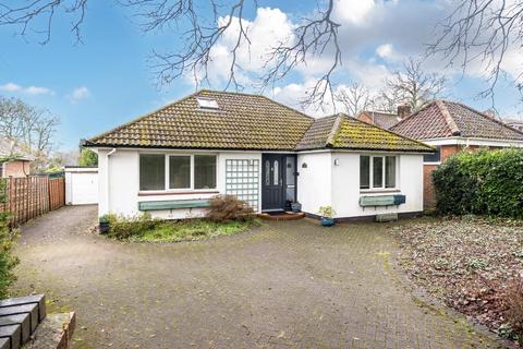 2 bedroom detached bungalow for sale, Oakwood Road, Chandler's Ford, Eastleigh