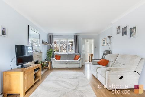 undefined, Dickens Close, Cheshunt, Hertfordshire, EN7 6BG