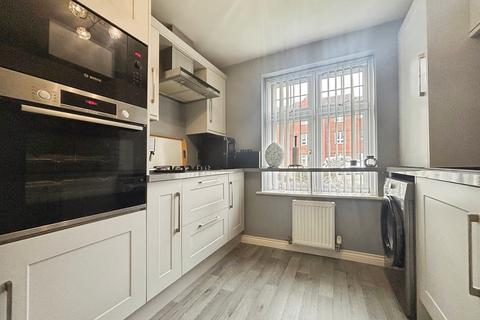 2 bedroom flat for sale, Ashover Road, Kenton, Newcastle upon Tyne, NE3