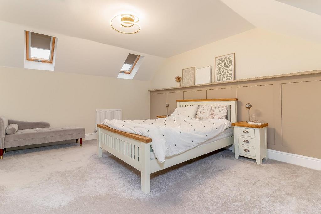 Master Bedroom - A Edit.jpg