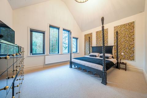 undefined, South Hill, Chislehurst
