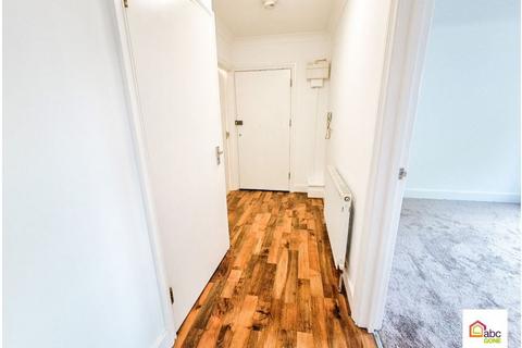 undefined, Flat 1 Petal Court 1A St Martins Avenue, Upton Park, London, E6 3DU, UK