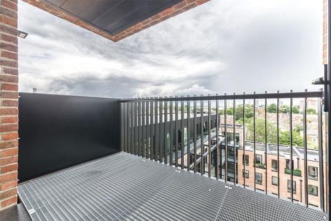 2 bedroom flat to rent, Lawrence Road, London N15