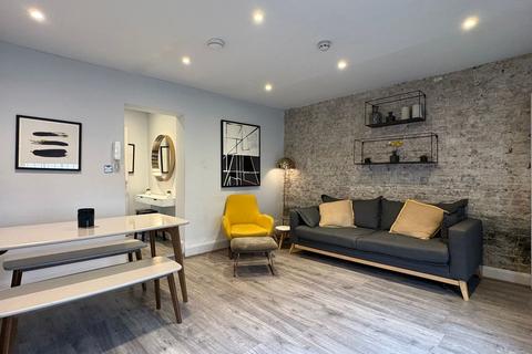 1 bedroom flat to rent, 73 Oakley Square, London, England, NW1