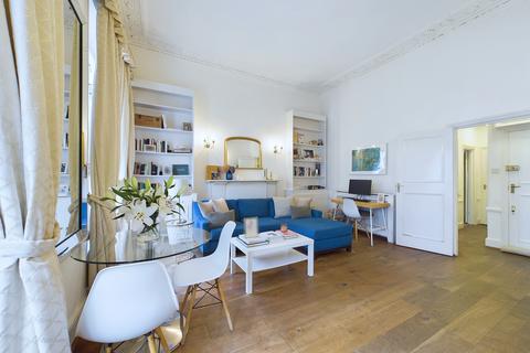 2 bedroom flat to rent, Gloucester Street, Pimlico, London, SW1V