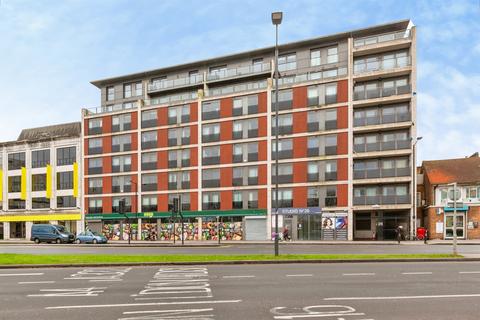 1 bedroom flat for sale, High Street, Slough