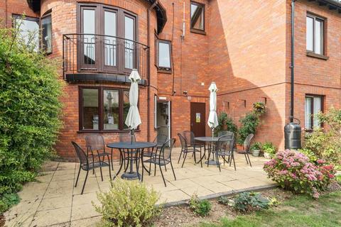 undefined, Batchwood View, St. Albans