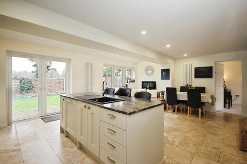 4 bedroom detached house for sale, Cedar Avenue, Ryton On Dunsmore, Coventry