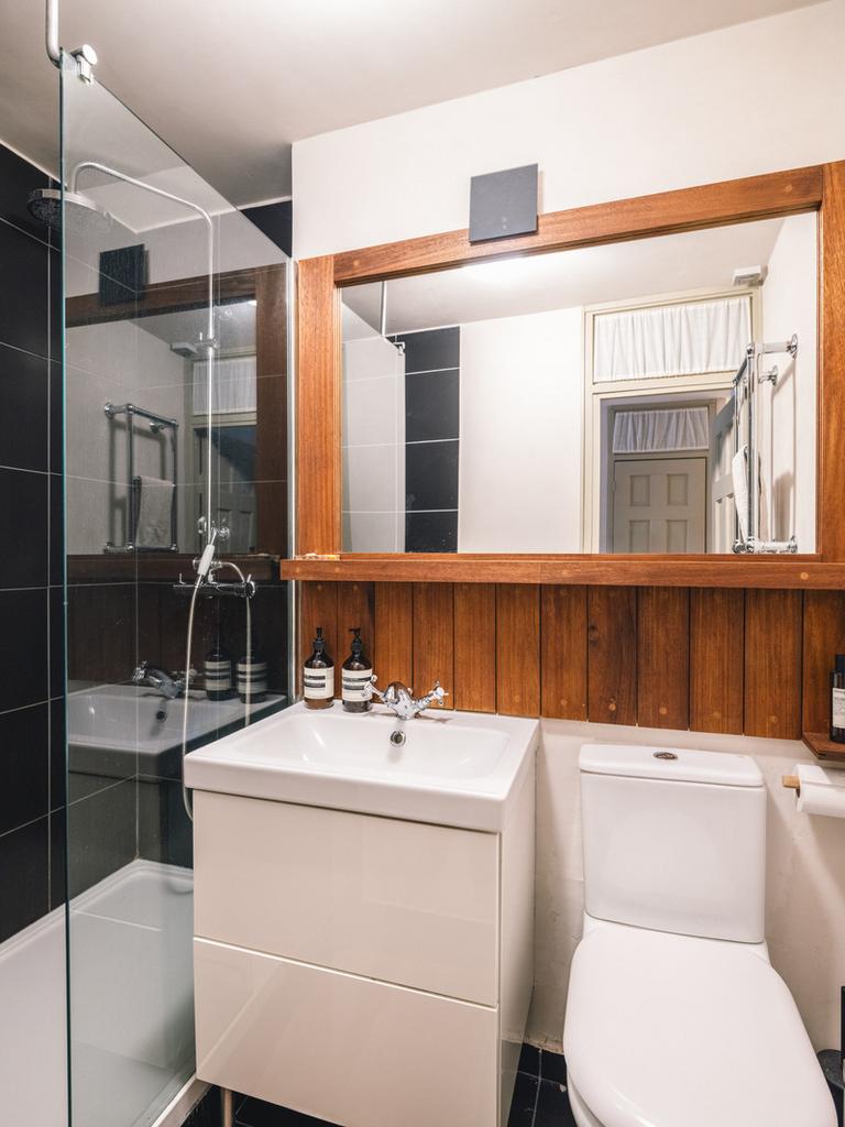 316394 - 64 Napier Grove London High Res-18.jpg