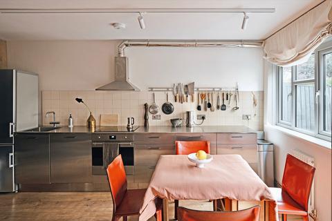 undefined, Napier Grove, London N1