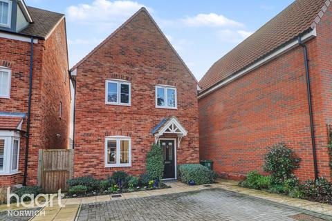 3 bedroom detached house for sale, Hawthorn Drive, Norwich