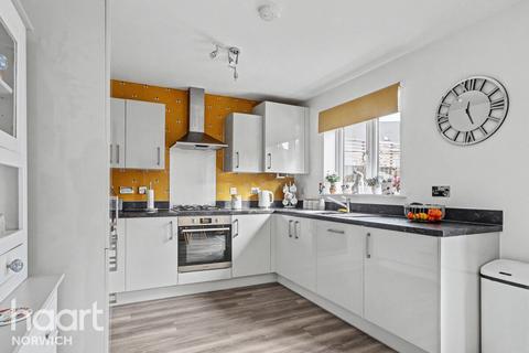 3 bedroom detached house for sale, Hawthorn Drive, Norwich