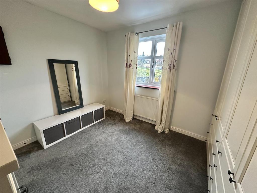 Bramleys Estate Agents - Gordon Court - Mirfield (