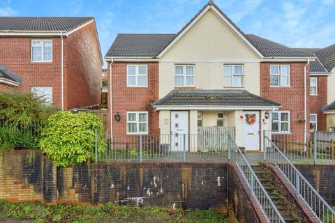 Highglen Drive, Plymouth