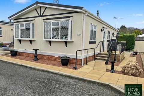 2 bedroom park home for sale, Carlton Way, Carr Bridge Residential Park, Blackpool, Lancashire, FY4 5RR