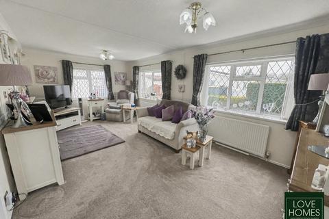 2 bedroom park home for sale, Carlton Way, Carr Bridge Residential Park, Blackpool, Lancashire, FY4 5RR