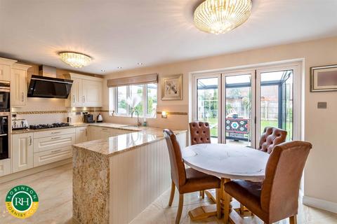 undefined, Harvey Close, Finningley, Doncaster