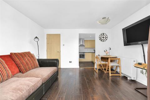 undefined, Berglen Court, E14