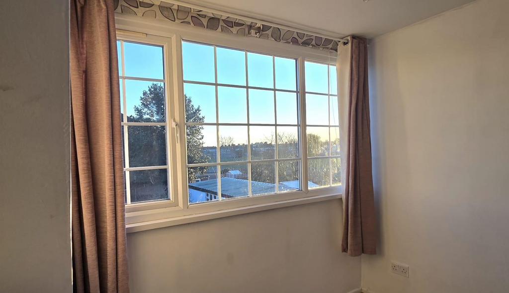 Firstfloor bedroom.jpeg