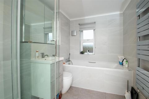 2 bedroom apartment to rent, Welbeck Close, Milton Kenes MK10
