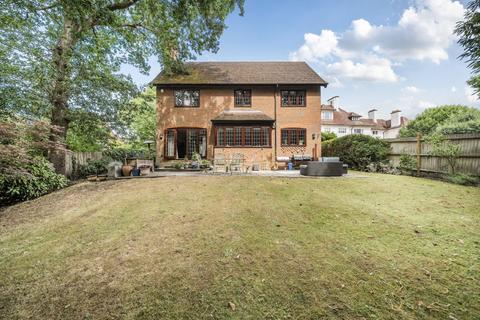 undefined, The Ridge, Woking, GU22