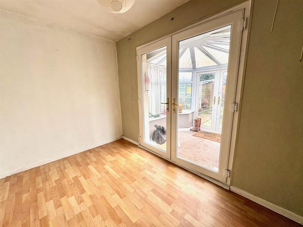 Bramleys Estate Agents - Rufford Road, Elland (5).